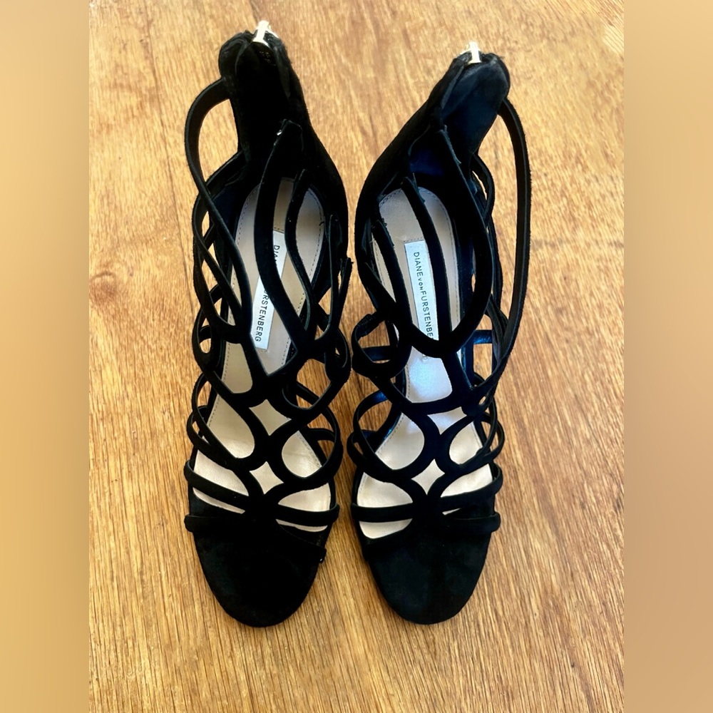 DIANE VON FURSTENBERG DVF Black Suede Stiletto Caged Booties size 7